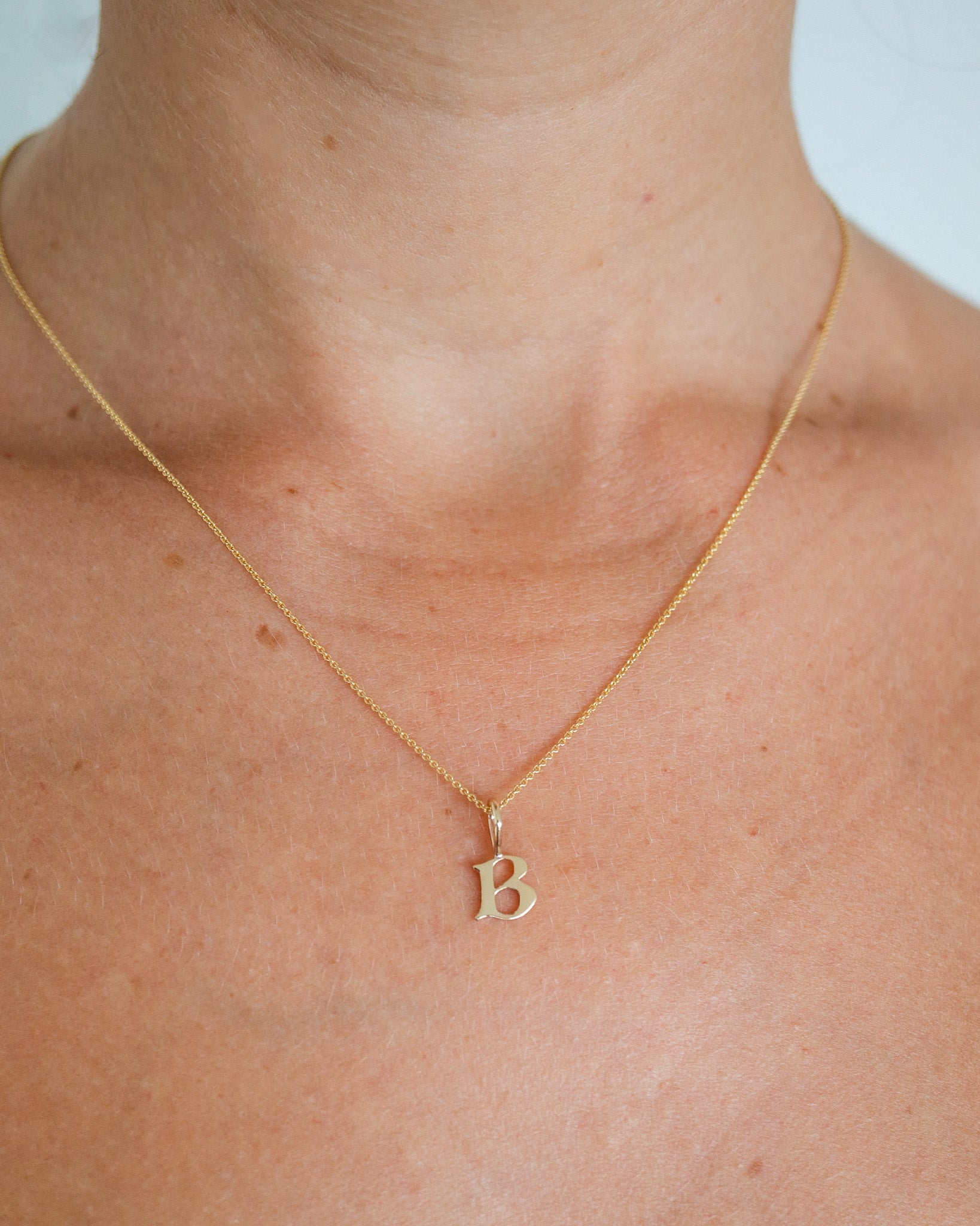 Gothic Letter Necklace | 9kt Gold