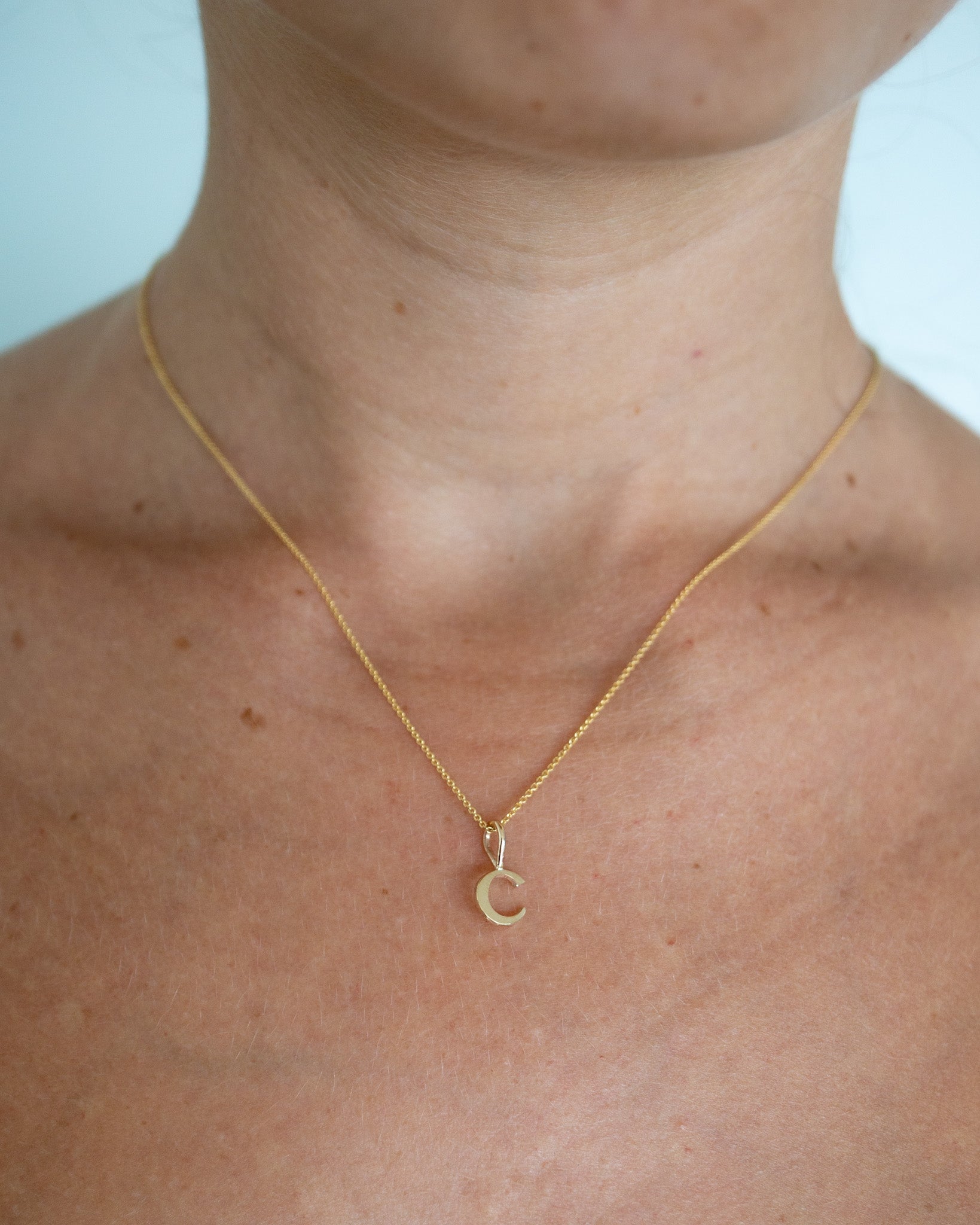 Gothic Letter Necklace | 9kt Gold