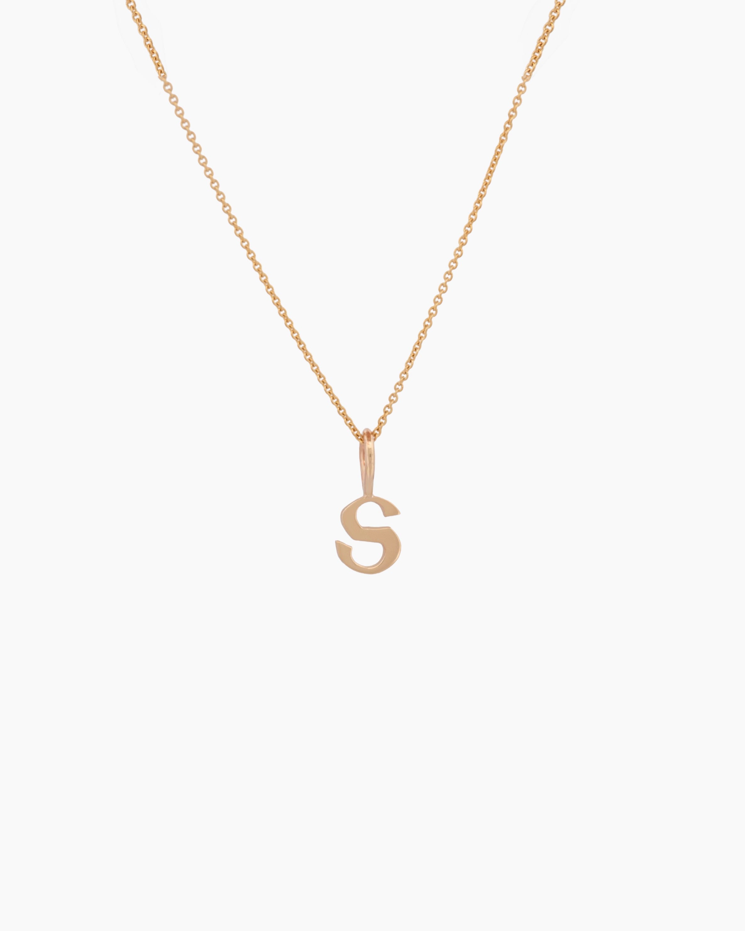 Gothic Letter Necklace | 9kt Gold