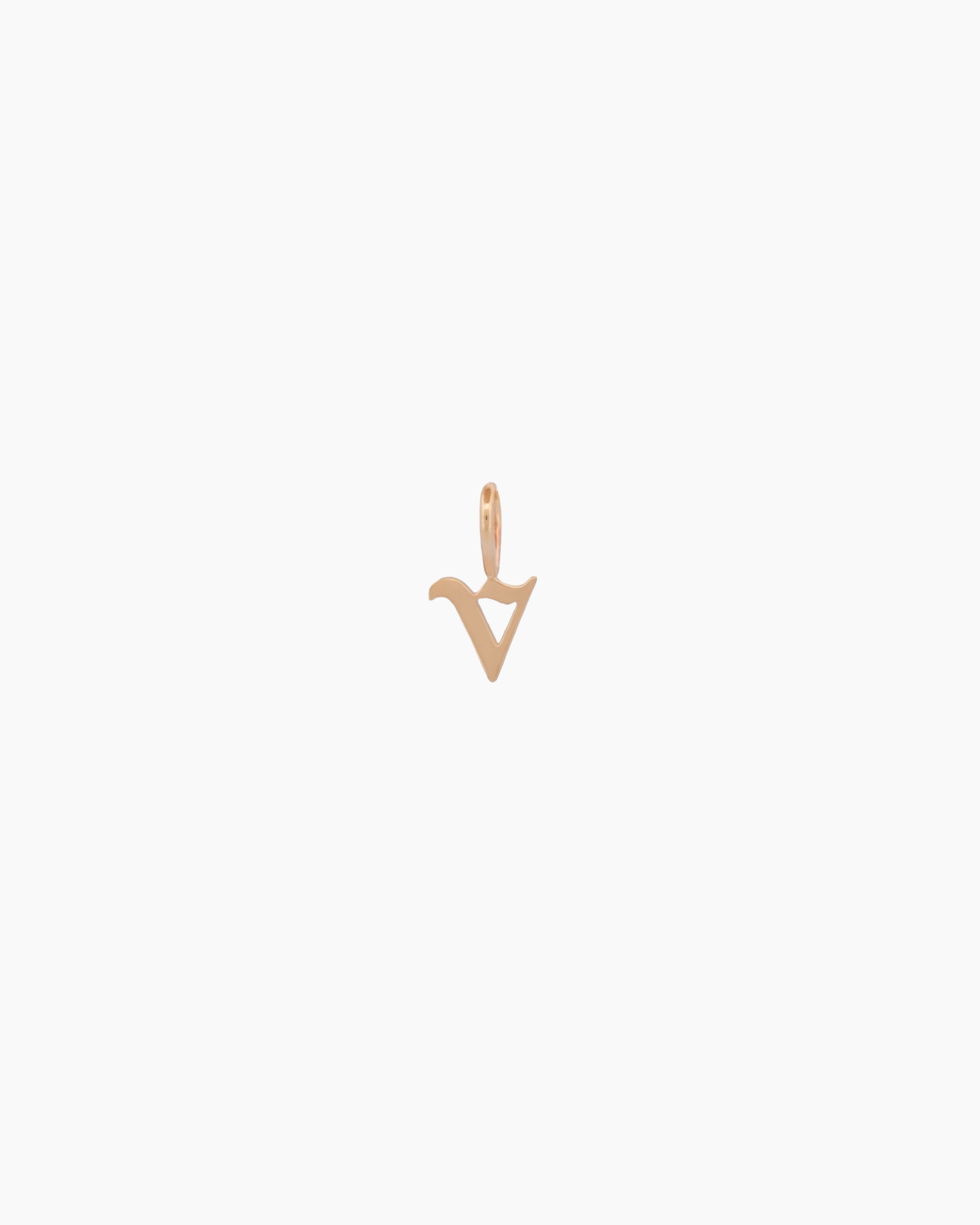 Gothic Letter Necklace | 9kt Gold