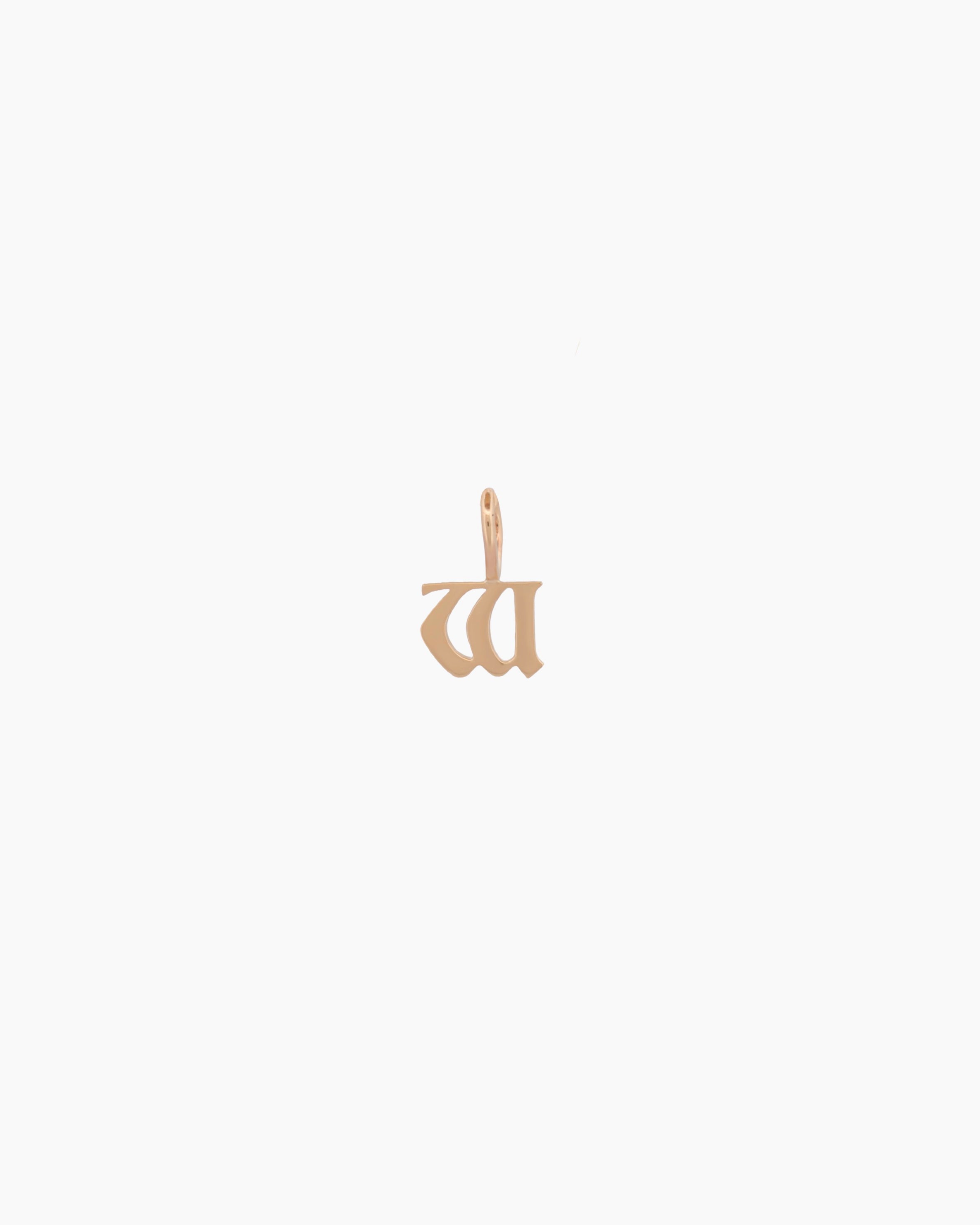 Gothic Letter Necklace | 9kt Gold